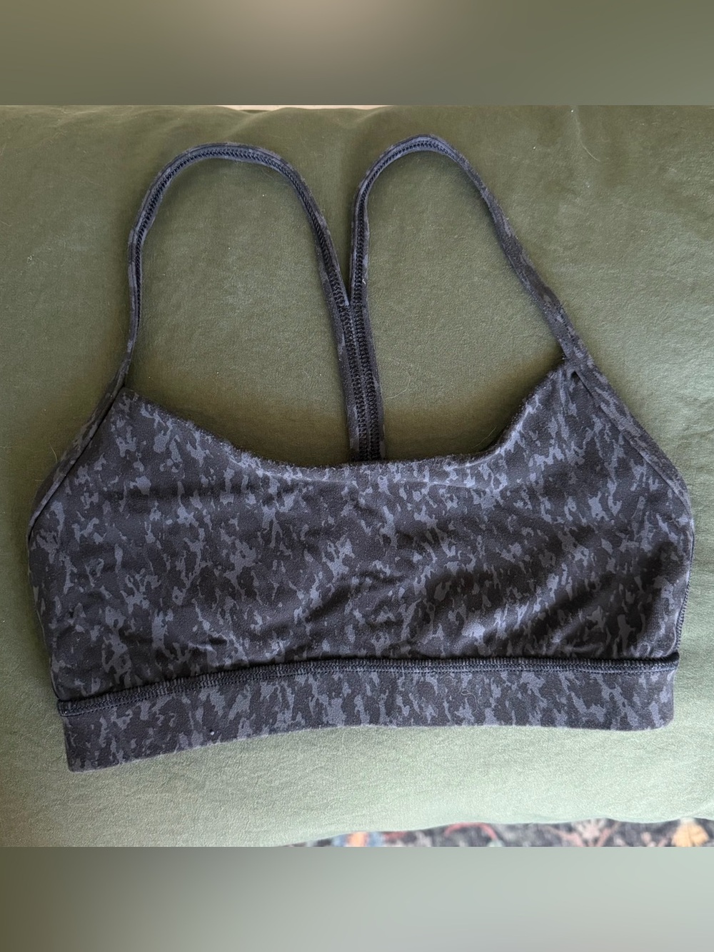 lululemon Flow Y Bra